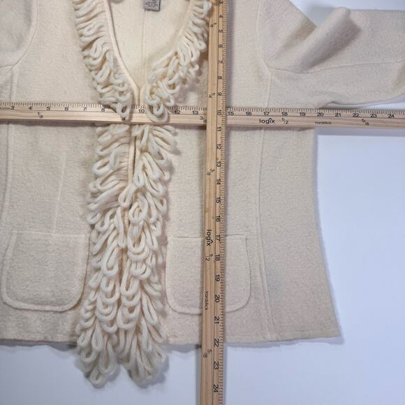 Vintage C.L.O.T.H.E.S. Ivory Fringe 100% Wool Cardigan Sweater Cottage Preppy M - Picture 4 of 6
